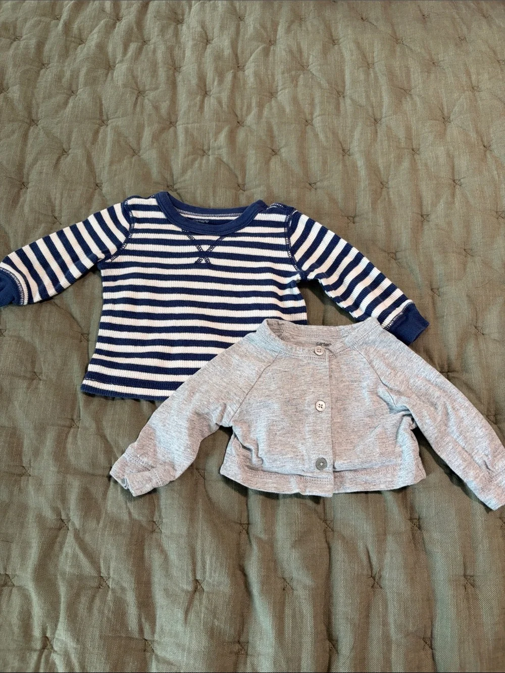 GAP bundle shirts